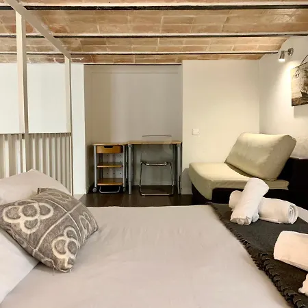 Dali Apartment Barcelona