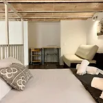 Dali Apartament Barcelona